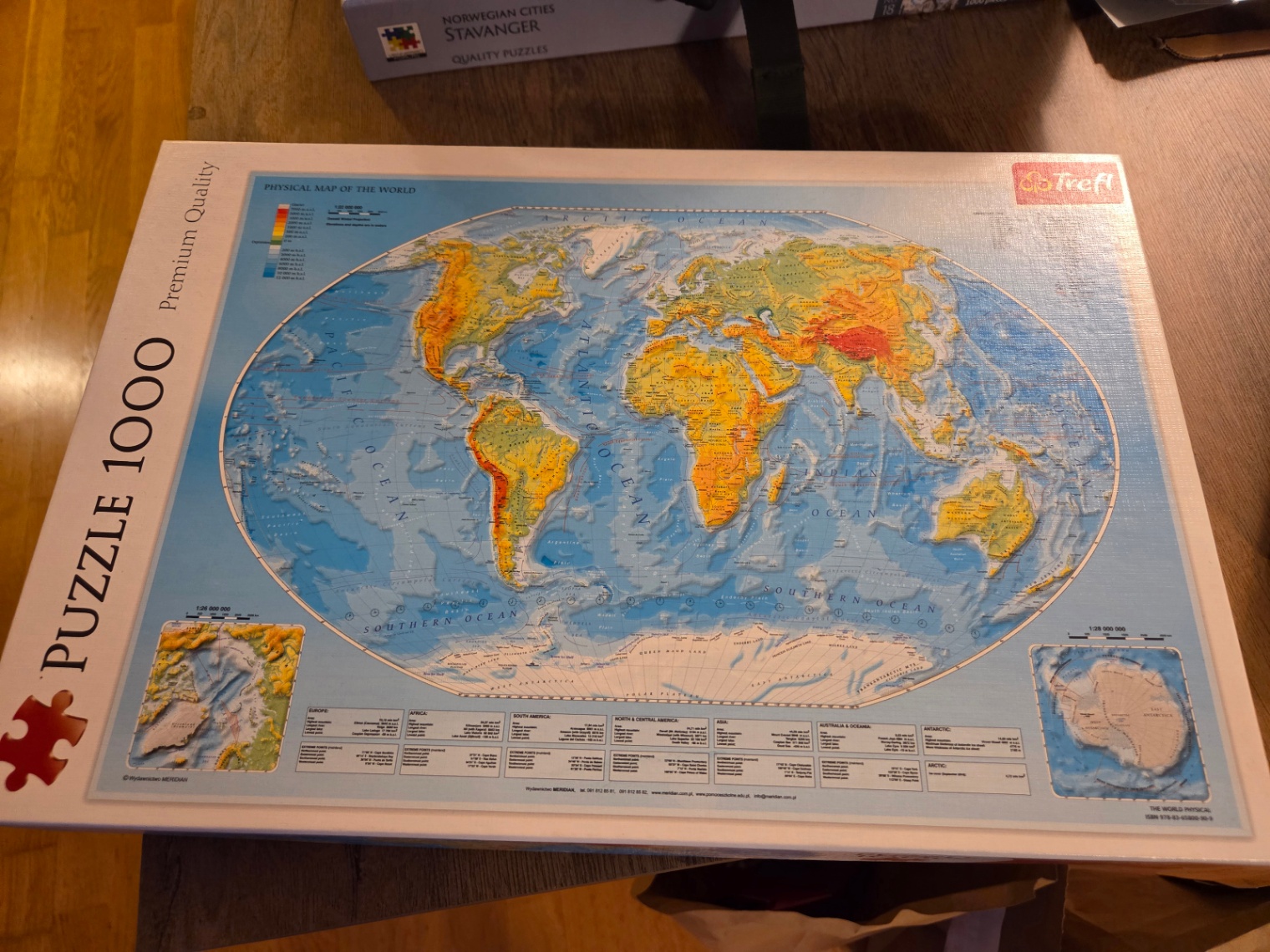 Verdenskart physical map of the world